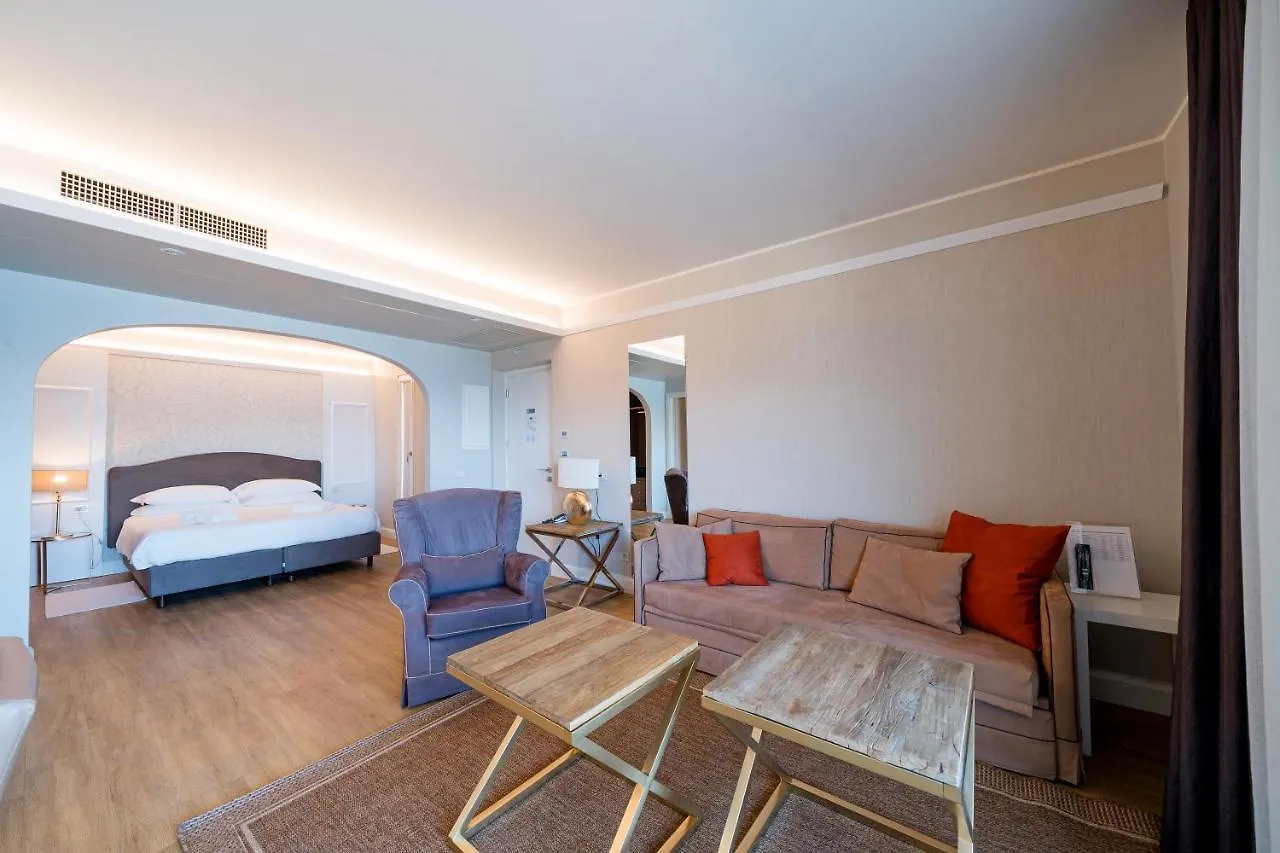 Borgo Le Terrazze Aparthotel Bellagio 3*,